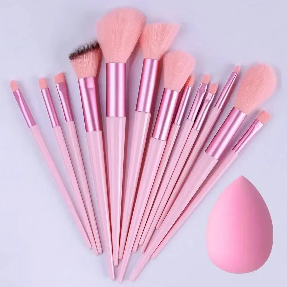 Ensemble de Pinceaux Maquillage Professionnel – Doux & Moelleux