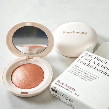 Blush Liquide Longue Tenue – Hydratant & Pigmenté, Fini Naturel