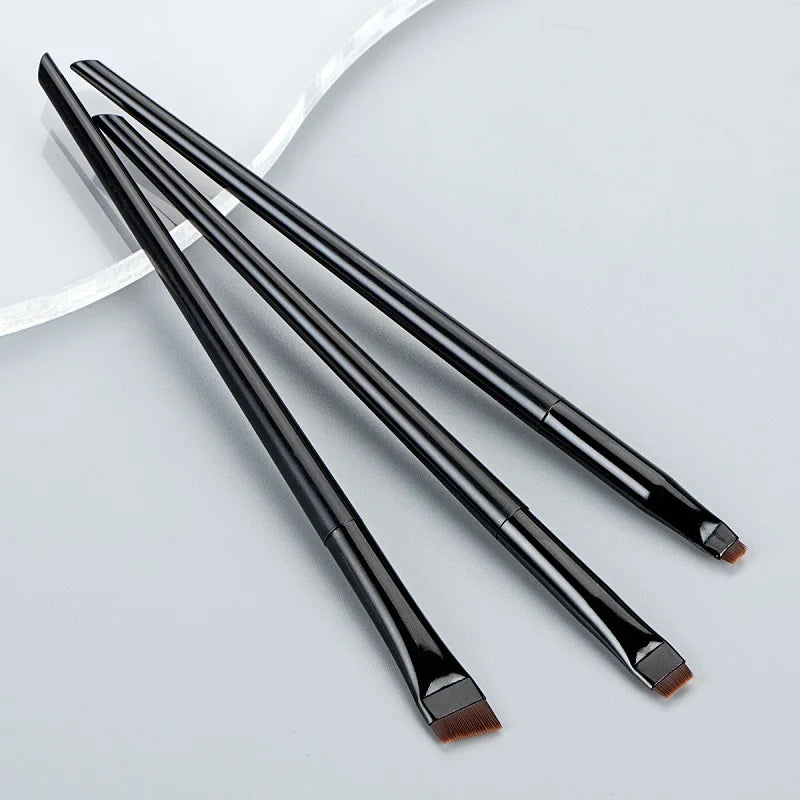 Set 3 Pinceaux Yeux Professionnels – Eyeliner, Sourcils & Ombre à Paupières