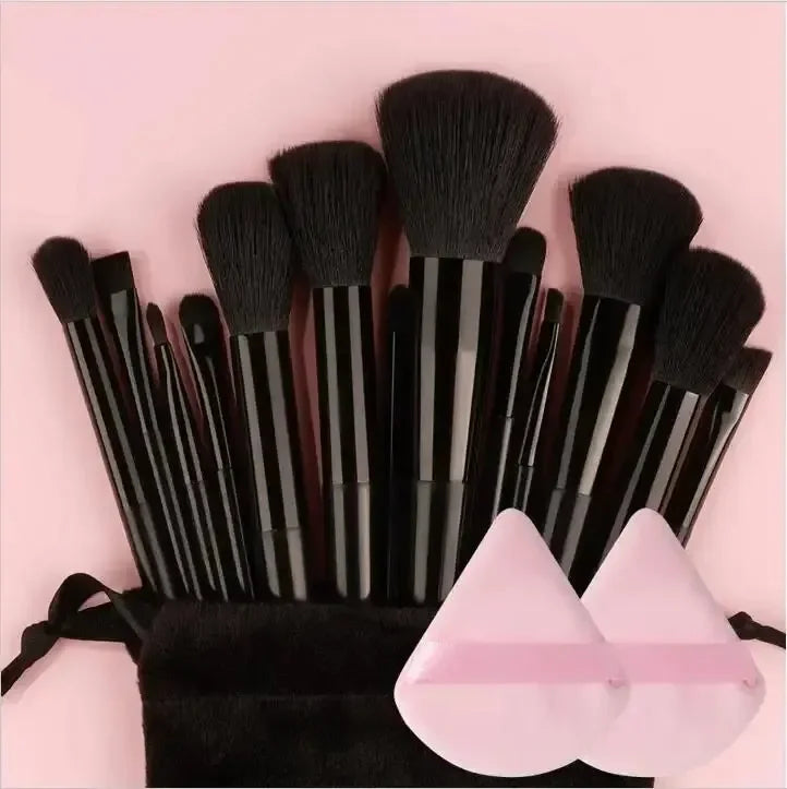Ensemble de Pinceaux Maquillage Professionnel – Doux & Moelleux