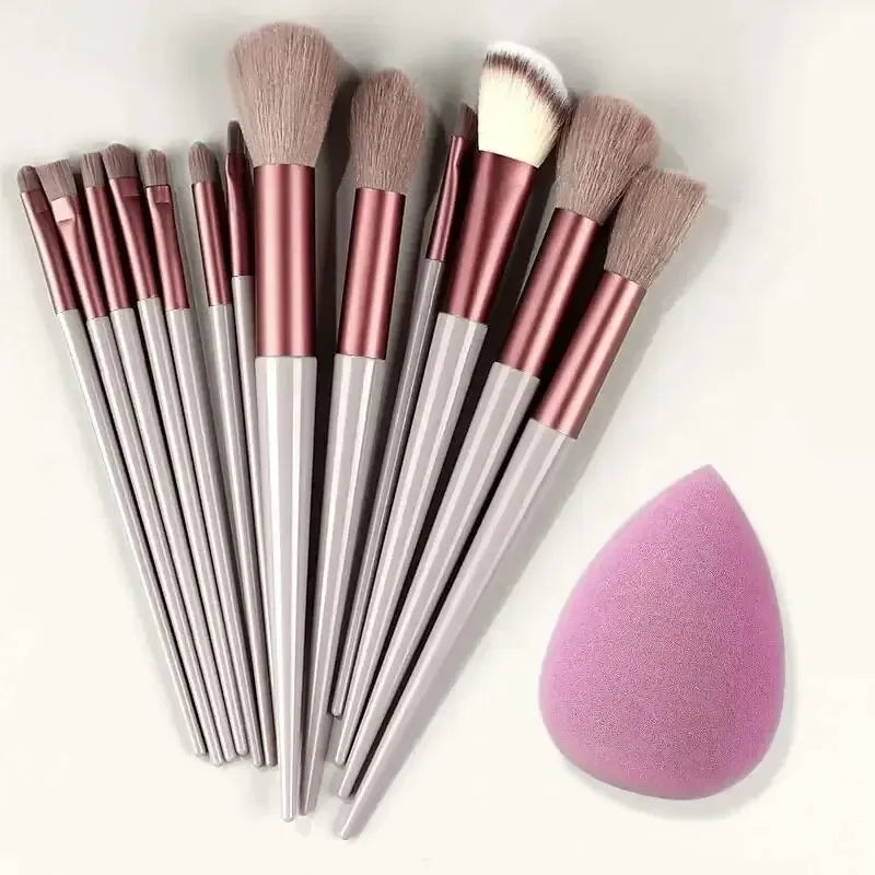 Ensemble de Pinceaux Maquillage Professionnel – Doux & Moelleux