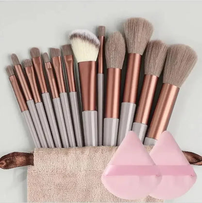 Ensemble de Pinceaux Maquillage Professionnel – Doux & Moelleux